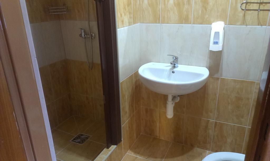 Penzión Marína pri Slovenskej reštaurácii Brezno Quarto foto